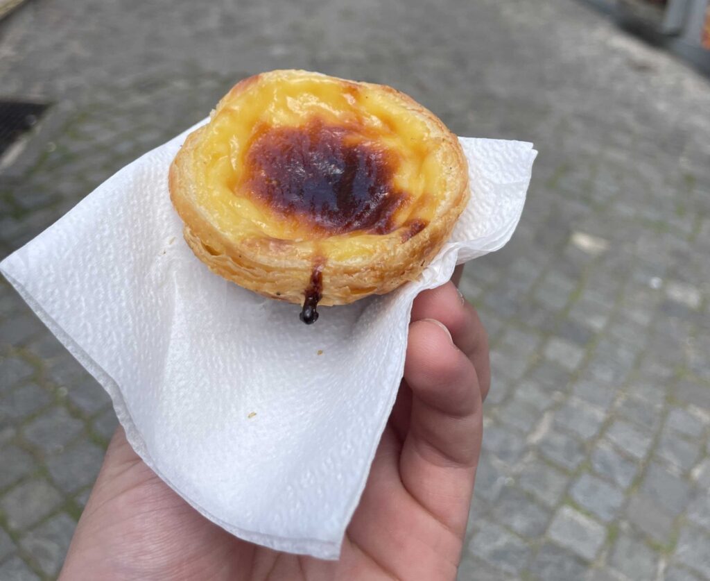 Pastel de Nata: Nejlepší sladkost Portugalska, kterou musíš ochutnat img 8713 optimized
