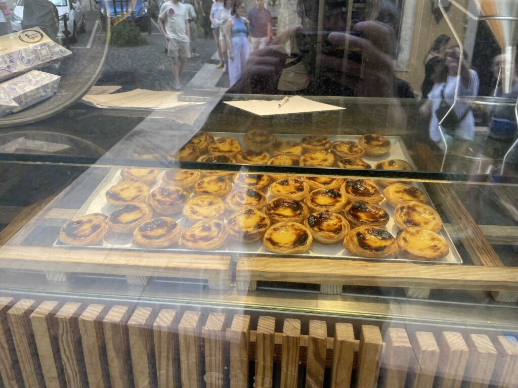 Pastel de Nata: Nejlepší sladkost Portugalska, kterou musíš ochutnat img 8715 optimized