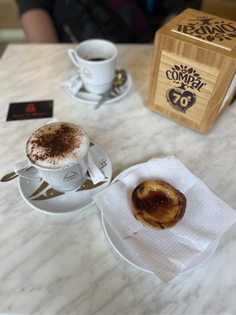 Pastel de Nata: Nejlepší sladkost Portugalska, kterou musíš ochutnat img 8744 optimized